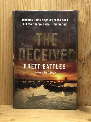 Item #007794 Deceived, The. Brett Battles