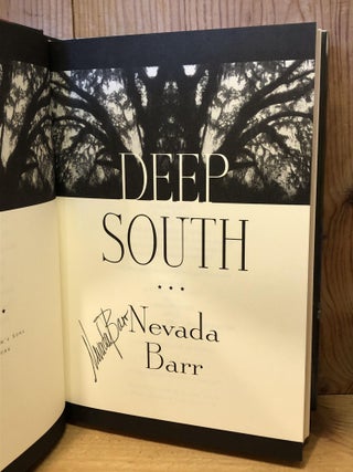 Deep South (Anna Pigeon Mysteries)
